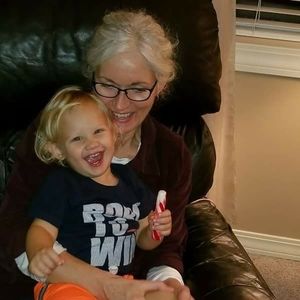 Meet your Posher, Phyllis